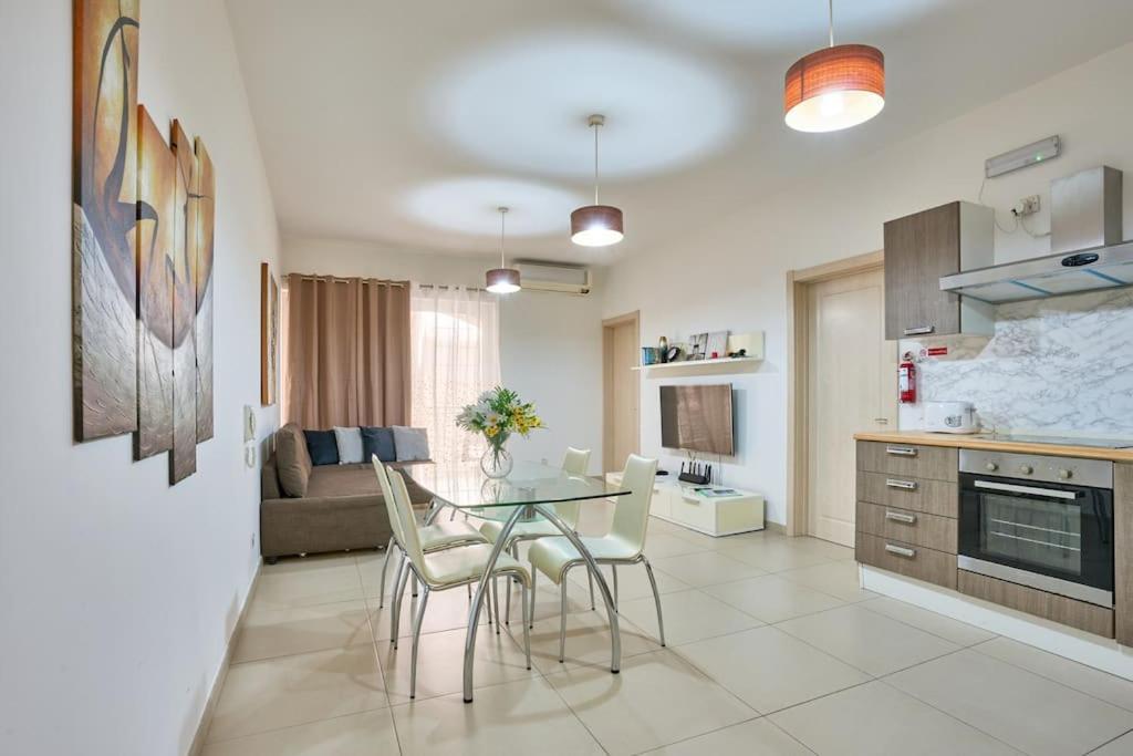 Depiro Point Luxury Apartament *